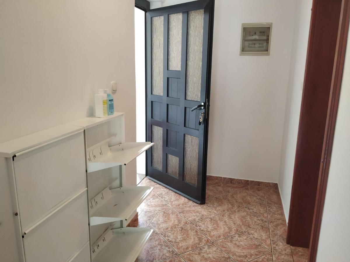 Apartmani Deleut Novi Vinodolski Luaran gambar
